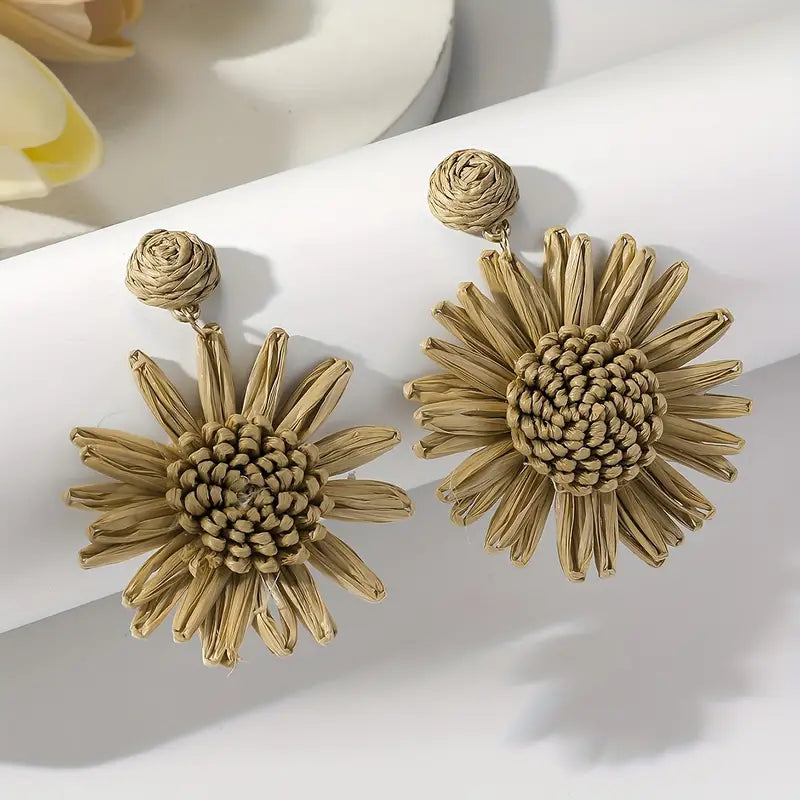 Hand-woven Raffia Sun Flower Dangle Earrings